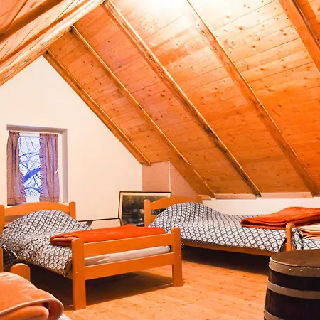 Konoba Oklop Apartamento